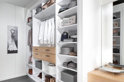 Schrank im Schlafzimmer