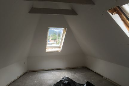 Baustelle im Dachgeschoss.