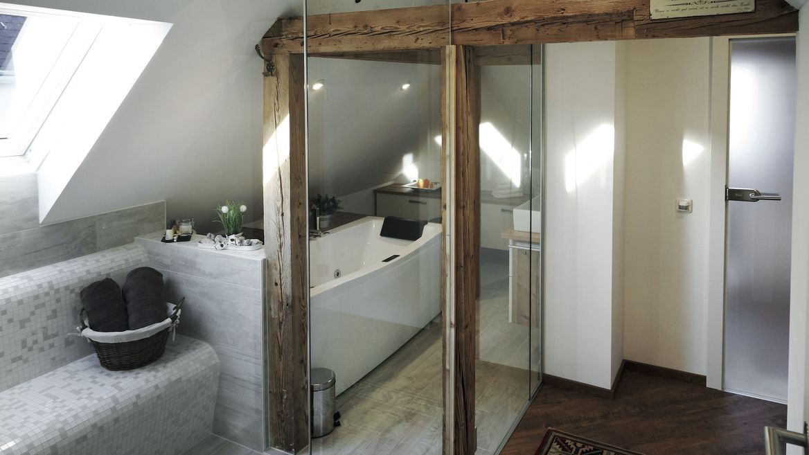 Sauna im Dachgeschoss.