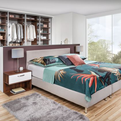 Bettanlage mit Einbauschrank