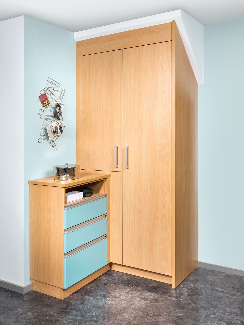 Vorzimmer mit Dachschrägenschrank