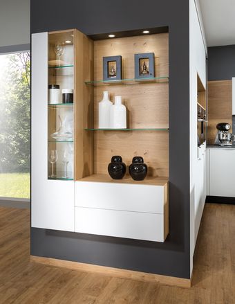 Vitrine mit Ladenteil